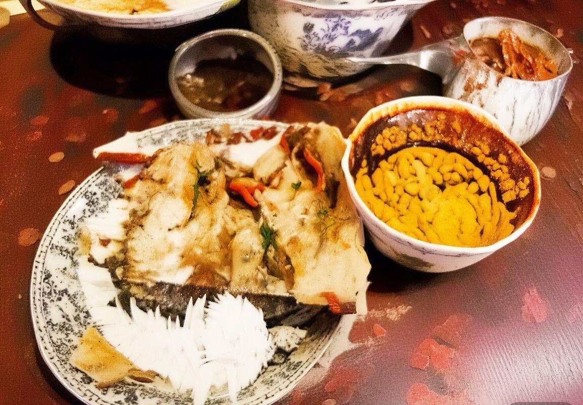 巴萨VS大学生足球对决：青春追梦盛宴纪实(图1)