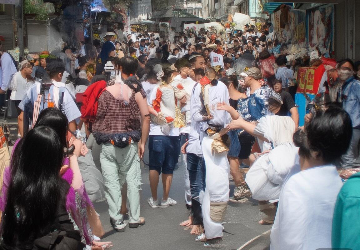 德甲巅峰对决：柏林联合VS多特蒙德战术解析与球星较量(图1)